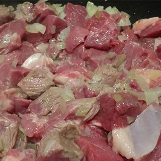 Али Назик Кебаб (Ali Nazik Kebabi)
