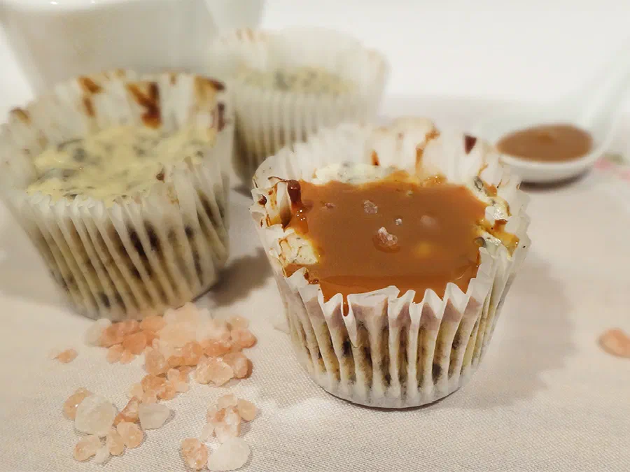Чизкейки с Орео и солёной карамелью (Salted Caramel Oreo Сheesecake)