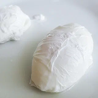 Чылбыр – яйца пашот по-турецки (Poached Egg: Chilbir )