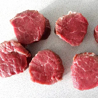 Филе миньон в черном перце (Filet de boeuf au poivre)