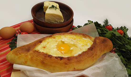 Хачапури по-аджарски