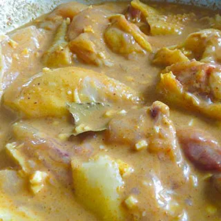 Хайдерабадский бирияни с курицей (Hyderabadi Chicken Biryani – Kachi Yakhni Biryani)