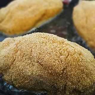 Котлеты по-киевски (Chicken Kiev)