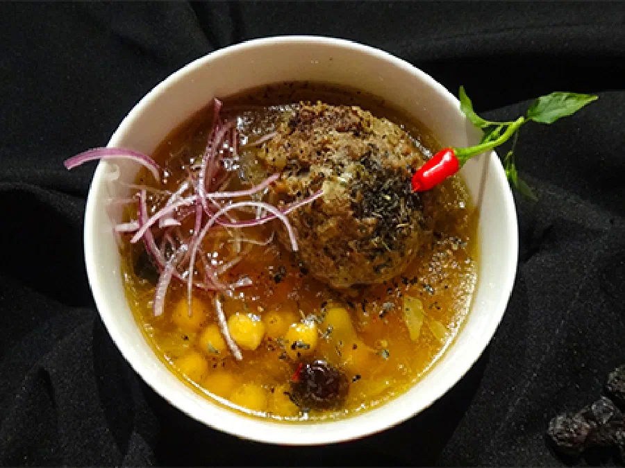 Кюфта-бозбаш (Azerbaijani Soup with Meatballs Kyufta-Bozbash)