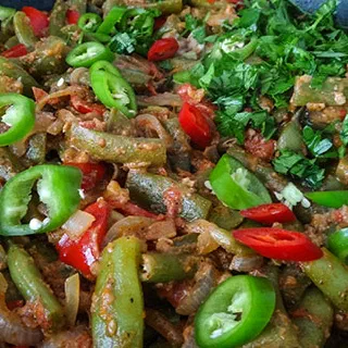 Лобио: зеленая фасоль с грецкими орехами (Lobio )