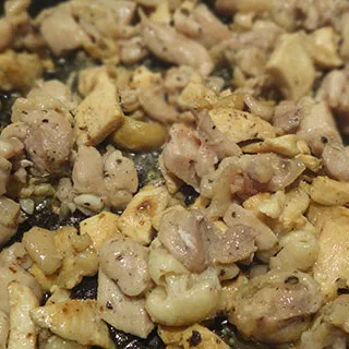 Мусахан – палестинская курица с сумахом и луком (Musakhkhan: Palestinian Sumac chicken )
