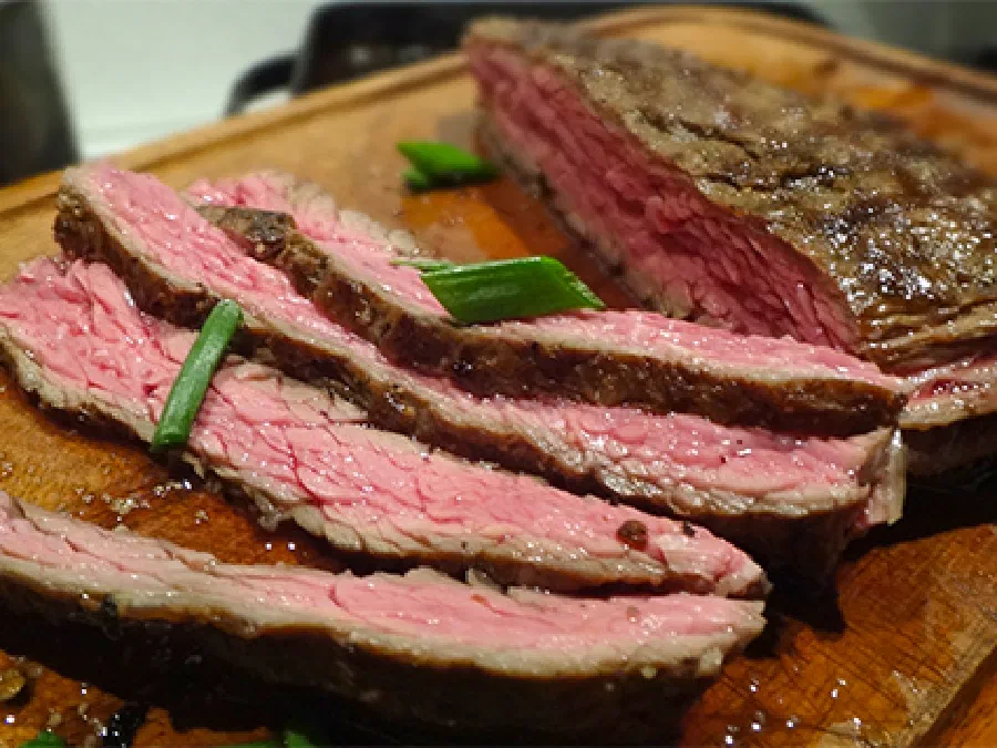 На гриле: скёрт стейк или фланк стейк (Grilled: Flank Steak, Skirt Steak)