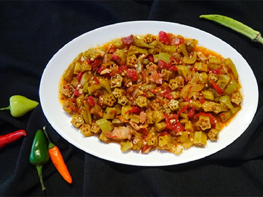 Окра по-луизиански (Louisiana Smothered Okra)