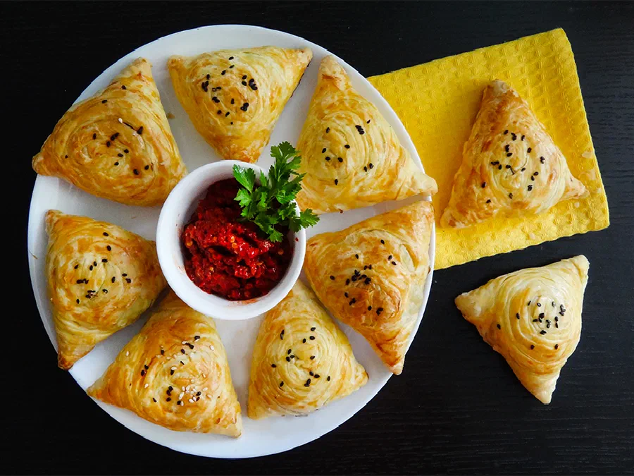 Самса с мясом (Samsa with Meat)
