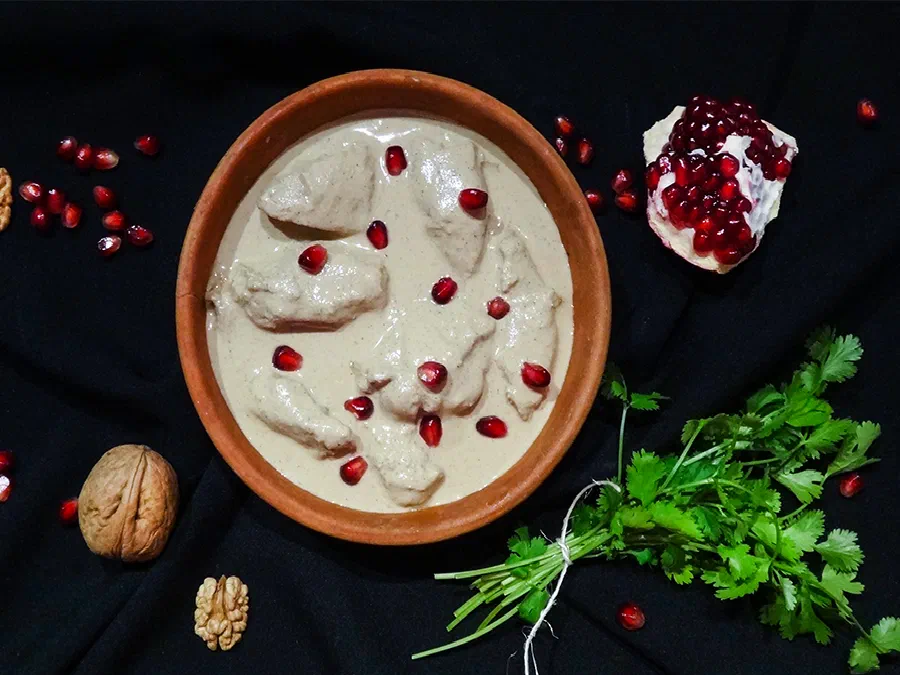 Сациви (Georgian Satcivi)