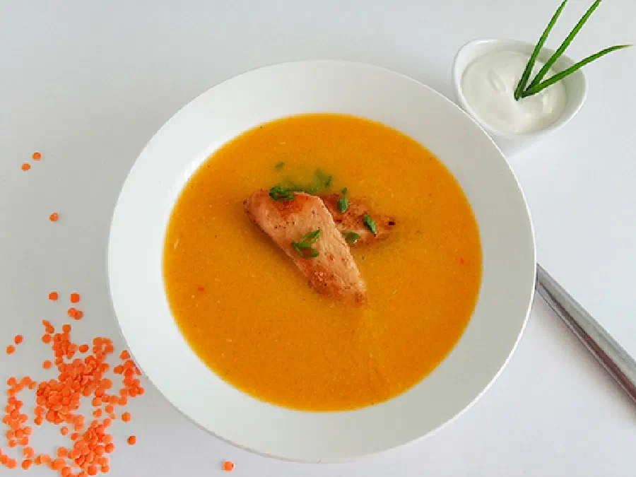 Суп-пюре из чечевицы с курицей (Chicken and Lentil Soup)