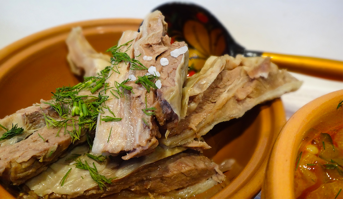Мясо для подачи рассольника