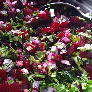 Свекла с ткемали (Beetroot Salad)