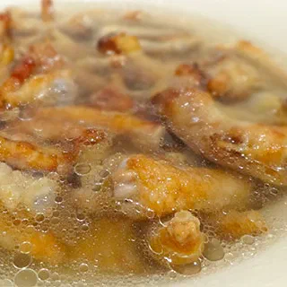 Тигровые куриные лапки по-сычуаньски (Chicken Feet Szechuan Style)