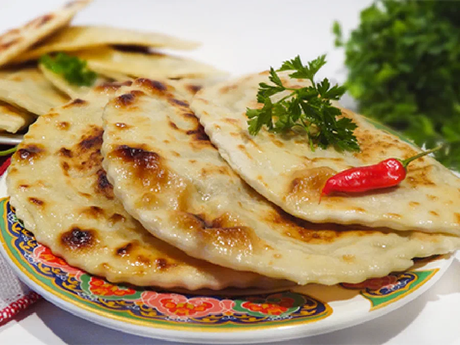 Янтык (Pies on dry frying pan – Yantyk)