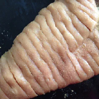 Запеченная свиная грудинка (Pork belly)